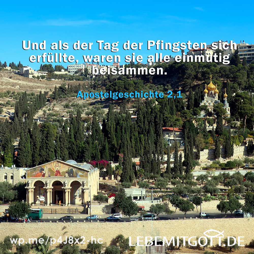 einmütig beisammen
